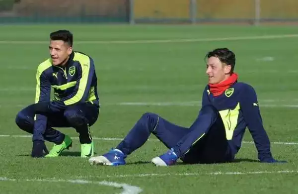 Arsenal chairman insists they won’t break bank to keep Ozil, Alexis